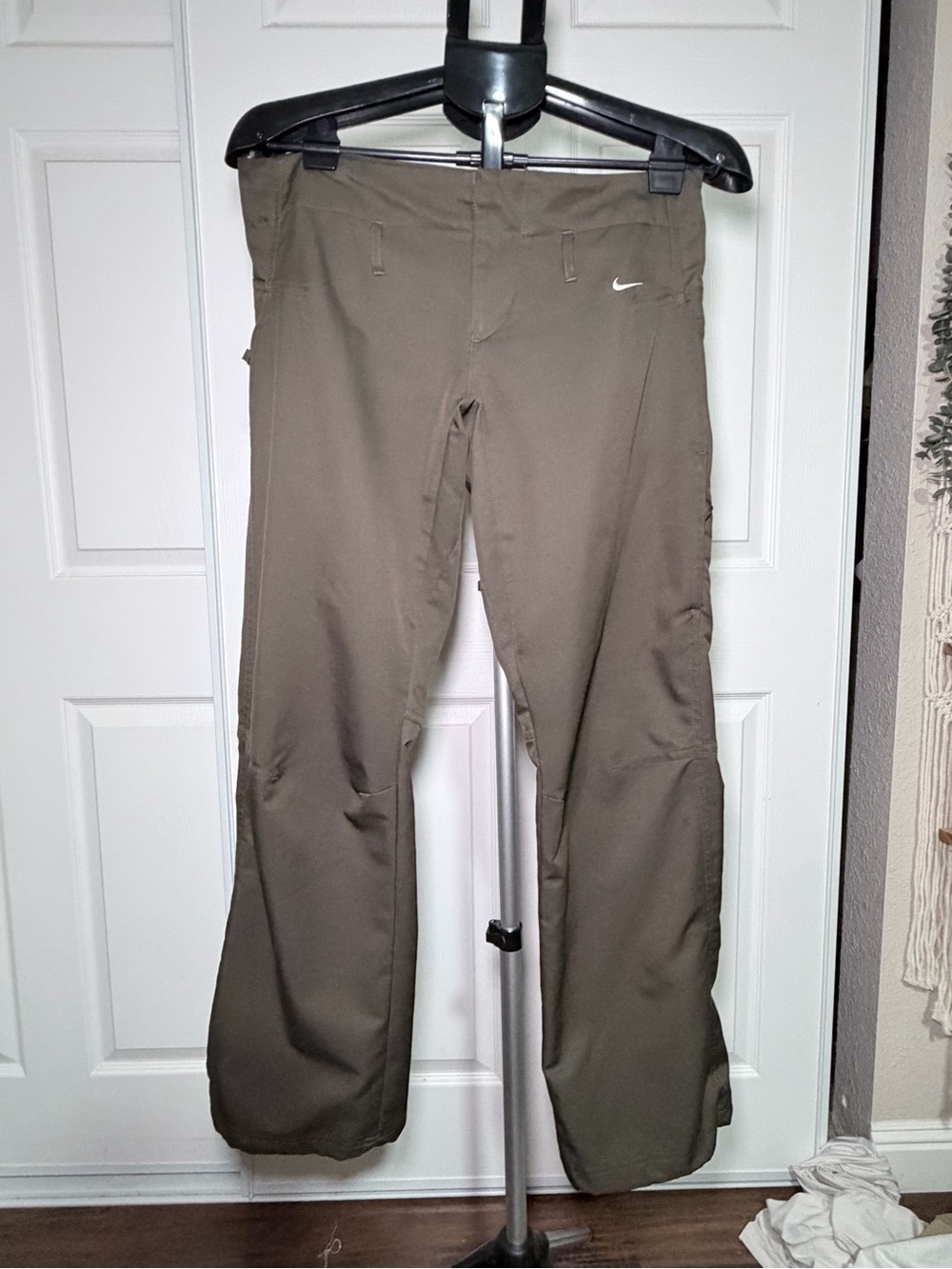 Nike womens low rise Olive Green Performance Pants